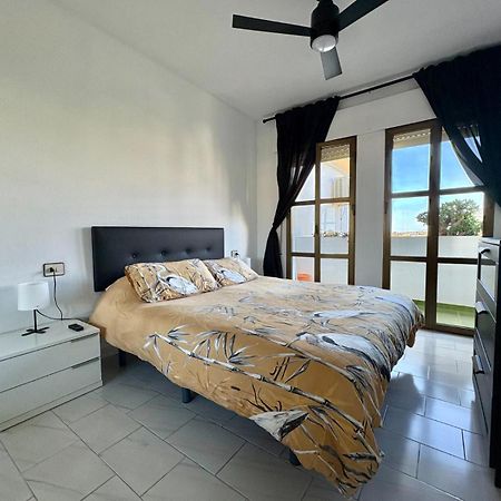 Kion Beach Appartment Mijas-Costa Малага Экстерьер фото