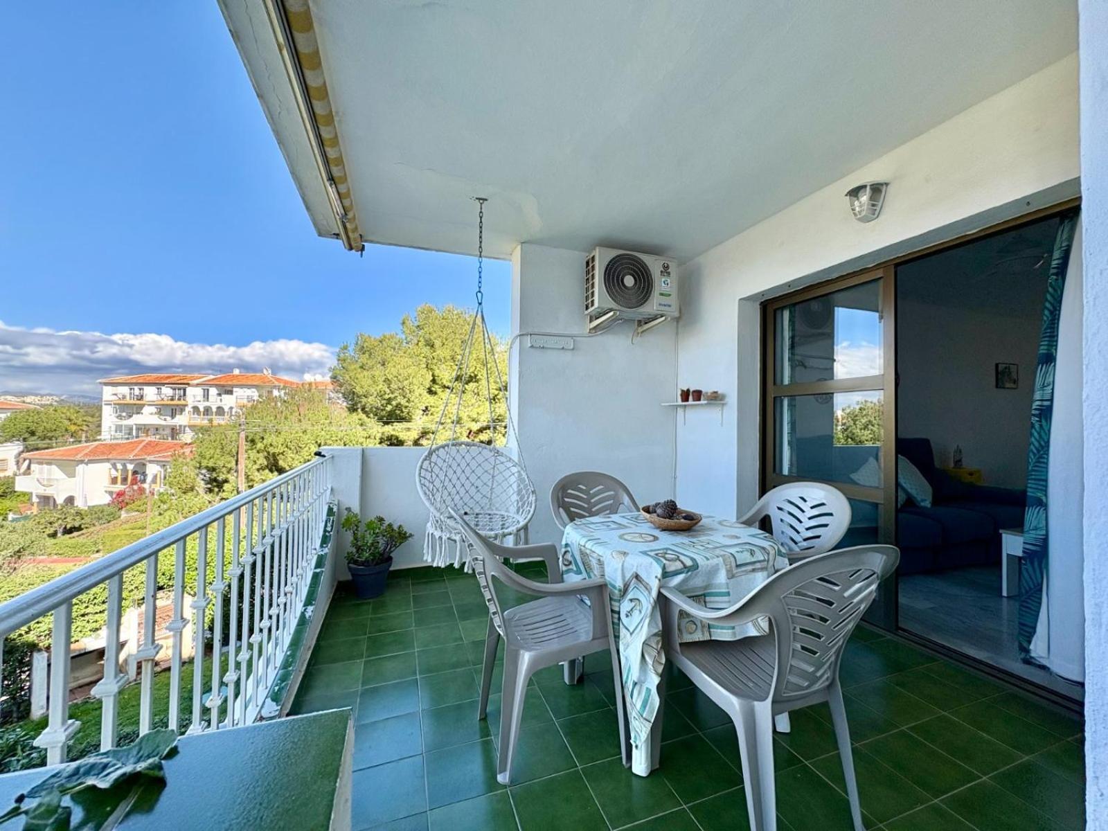 Kion Beach Appartment Mijas-Costa Малага Экстерьер фото